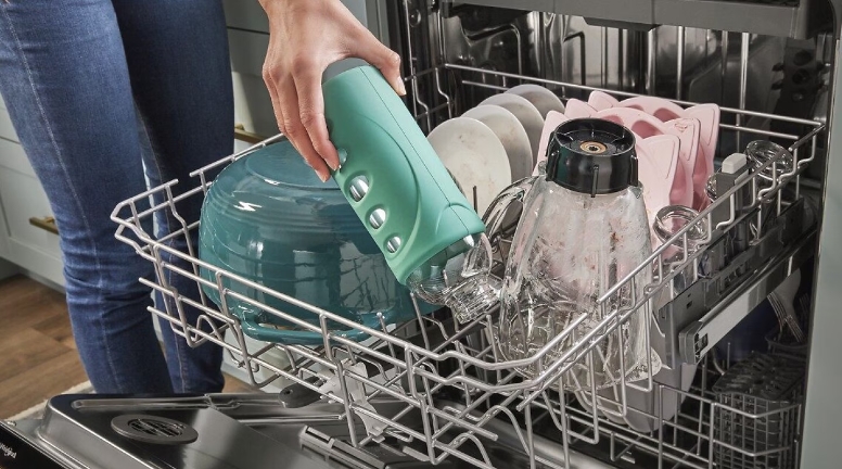 How to Clean a Dishwasher Filter